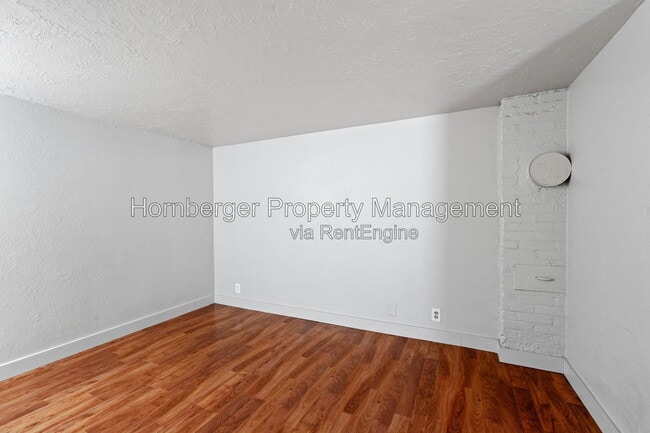 Photo - 1108 W 12th Ave Unit 3