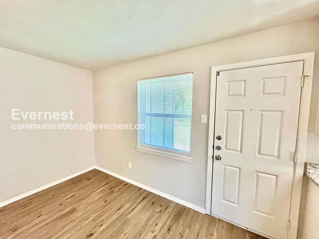 Photo - 6315 Silvery Moon Dr