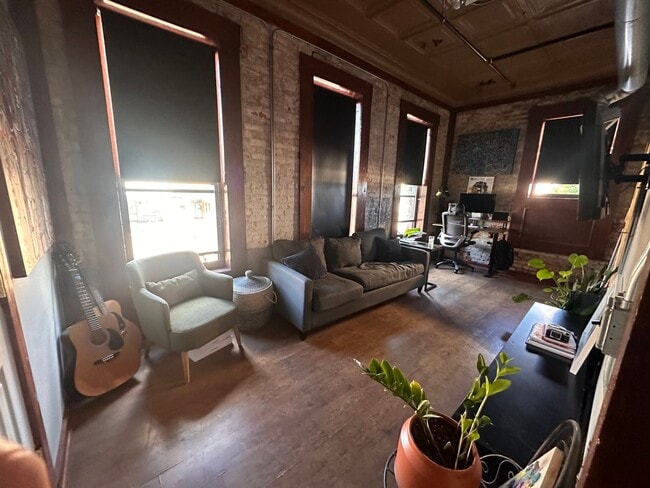Tyler Street - Tyler Street Unit 200