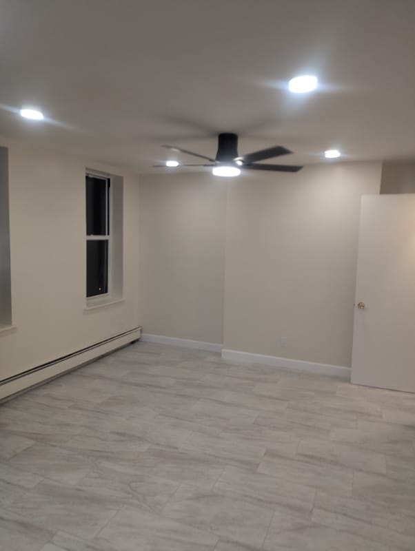 Photo - 208 Howard Ave Unidad 2