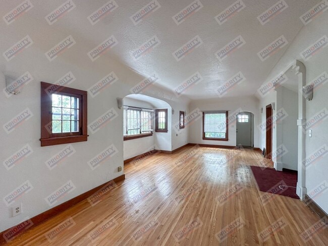 Photo - 3 bedroom, 2 bath single-family home