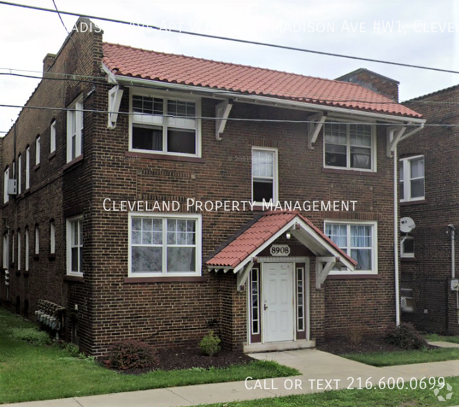 Building Photo - Westside 3-Bedroom Apartment *$450 securit... Unit 8922 Madison Ave #W1, Cleveland, OH 44102