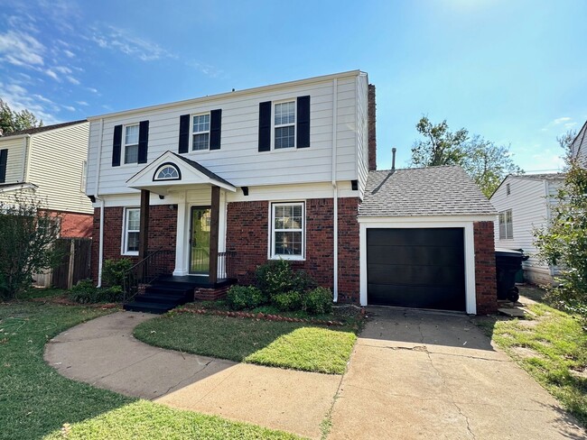Historic Charm - Historic Charm House