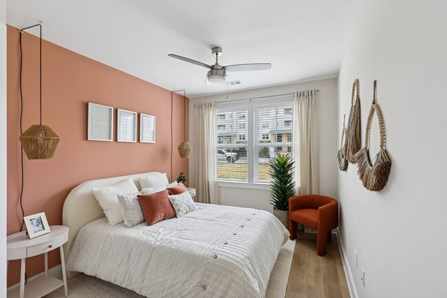 Photo - Monument at Pooler