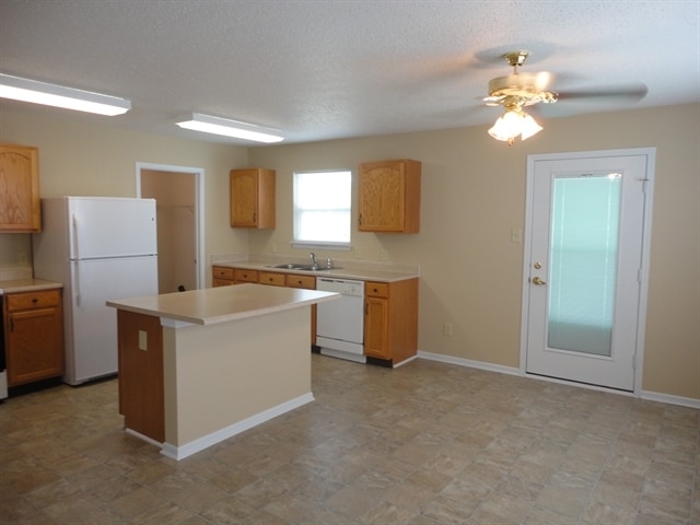 Photo - 1490 Lavender Dr