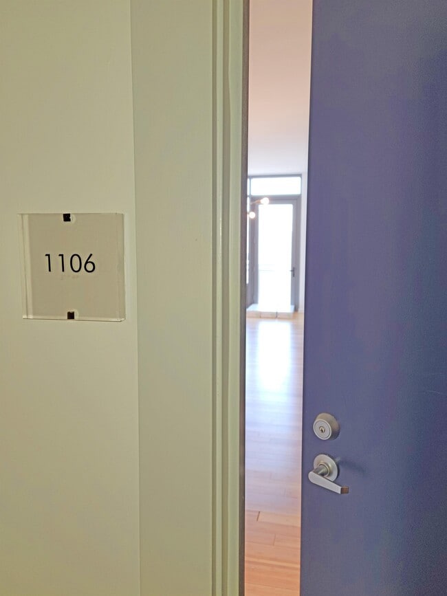 Photo - 440 L St NW