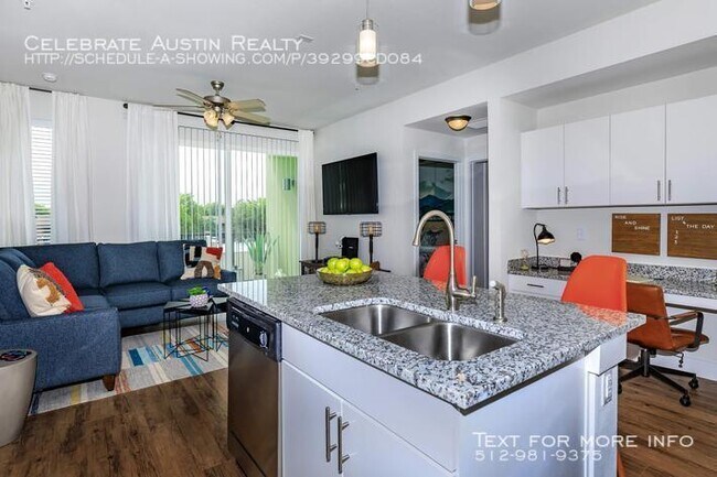 Photo - Edison Unit 111