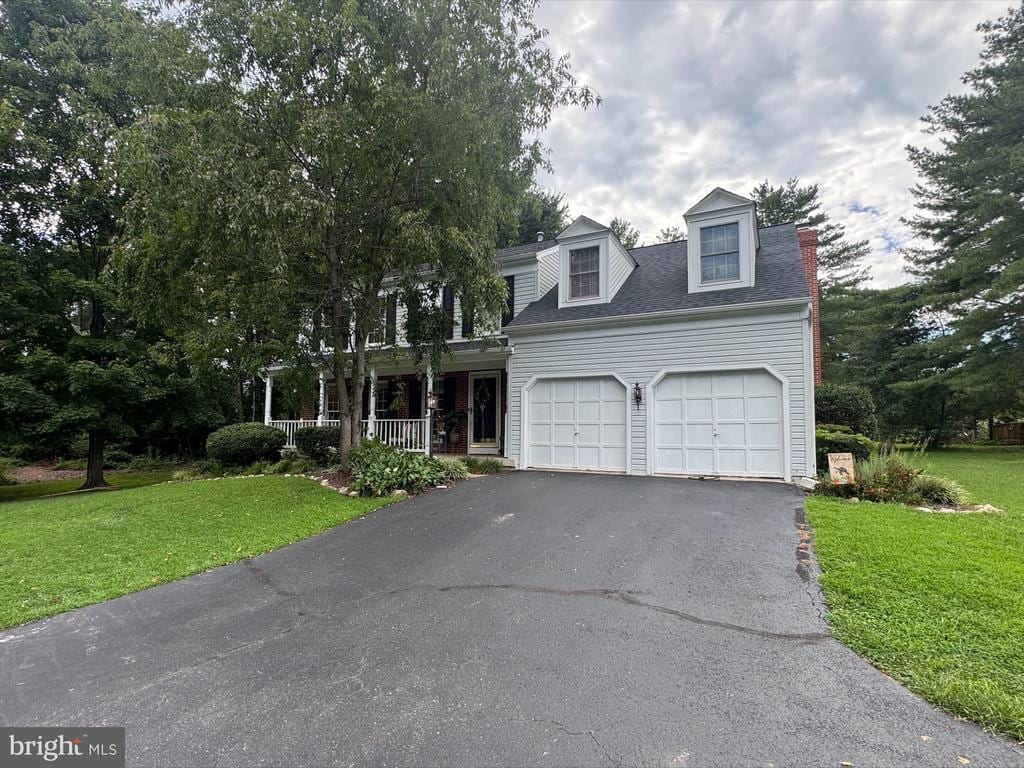 Photo - 10 Oakbrook Ct