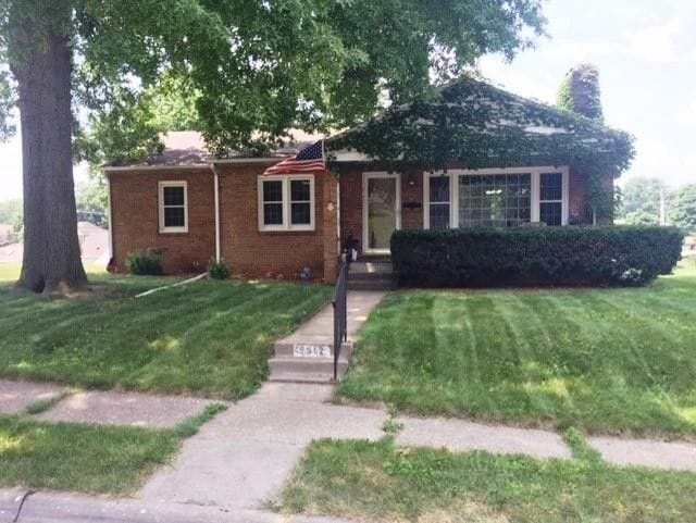 Front of house - 2512 Glen Plz Casa