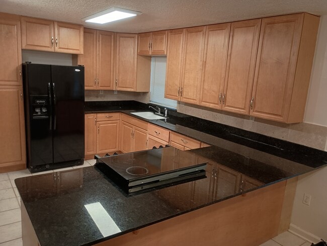 Photo - 9 SW 18th Ave