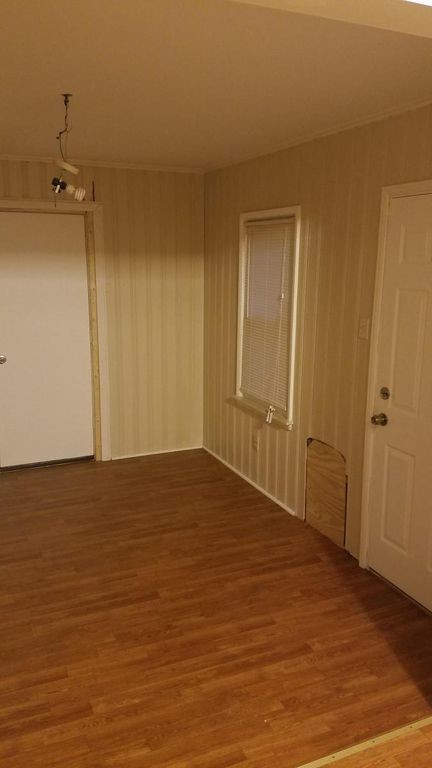 Photo - 12734 Riverview St