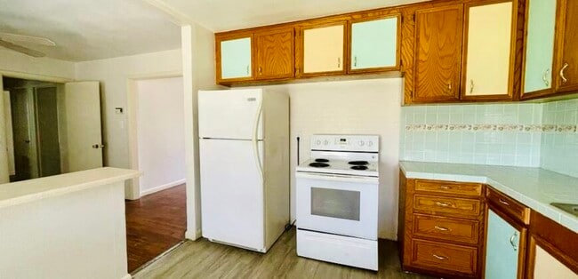 Photo - 1400 Vine Ave