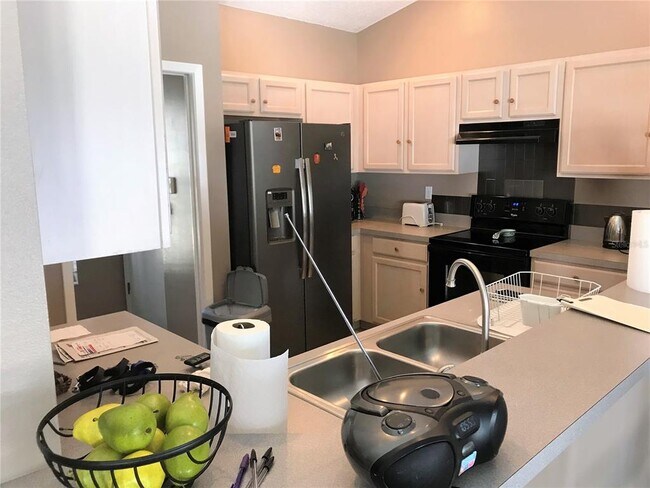 Photo - 5010 44th St W