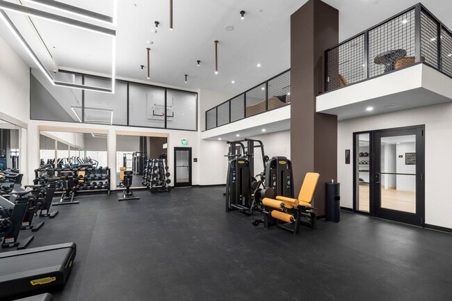 Photo - 225 N Miami Ave Unidad FL35-ID1396878P