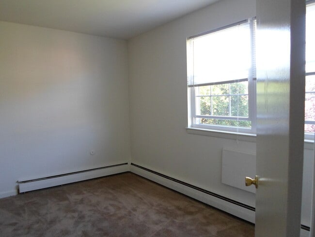 Photo - Rosewood Apartments