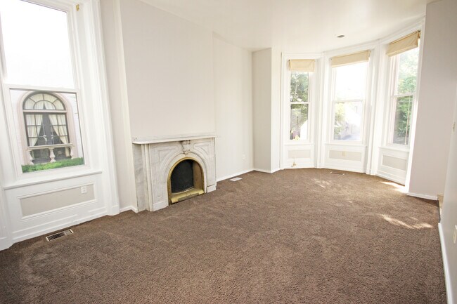 Photo - ASHLEY PLACE -- 080