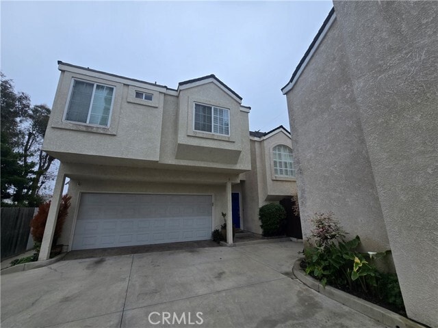 Photo - 1920 Maple Ave