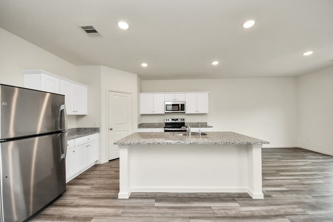 Photo - 5819 Bright Keel Dr