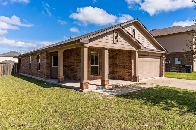 Photo - 4809 Green Meadow St