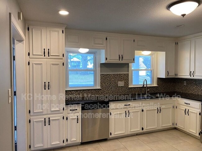 Photo - 6809 Marty St