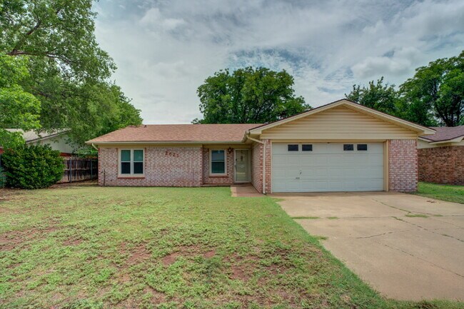 Photo - South Lubbock 4 bedroom 2 bath home