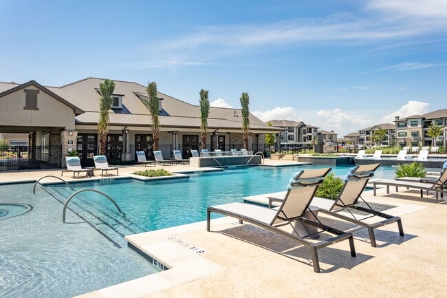 Photo - Hawthorne at Bay Forest