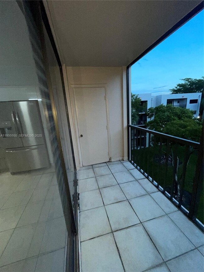 Photo - 8760 SW 133rd Avenue Rd Unit 412