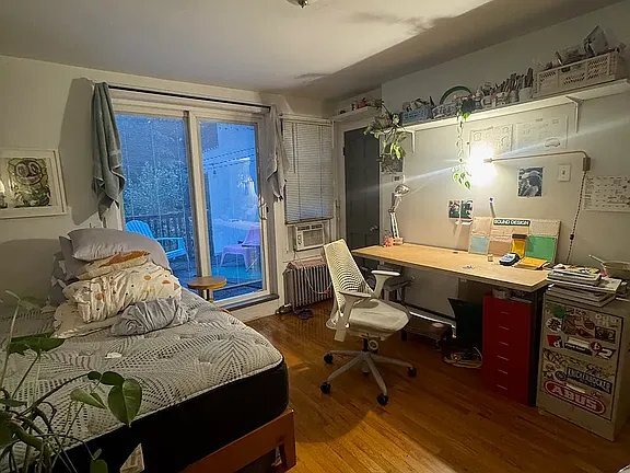 Photo - 267 Eckford St