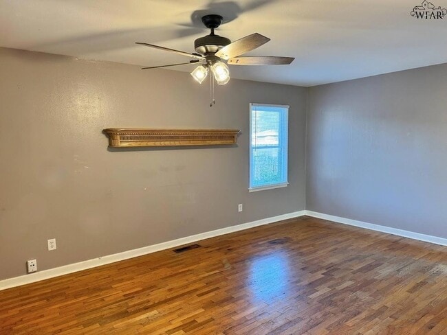 Photo - 4503 McCrory Ave