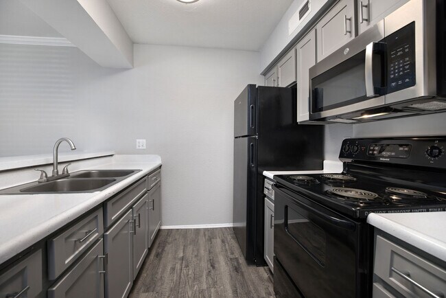 Nova Apartment Homes