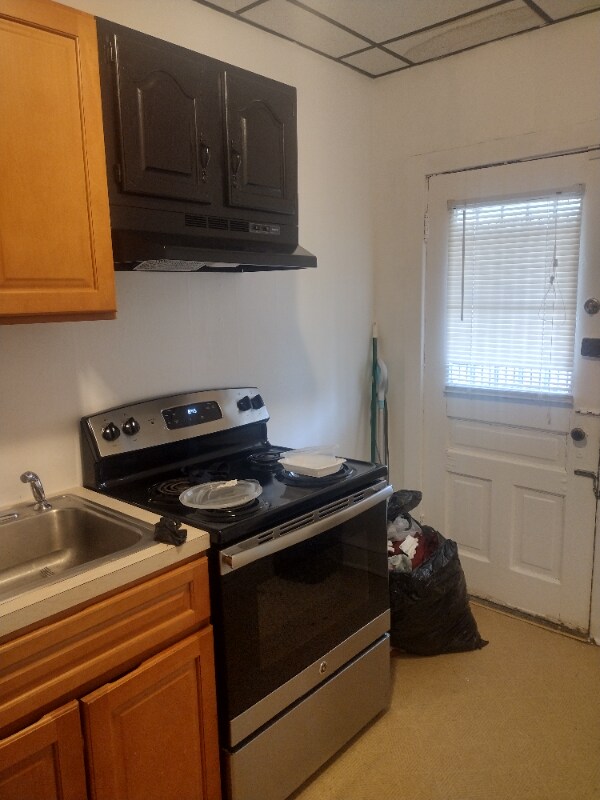 Photo - 126 Thomson Ave Unit 1