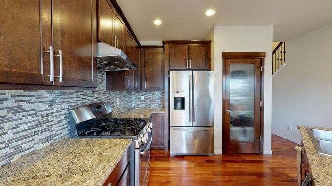 Photo - 3330 S Holly St