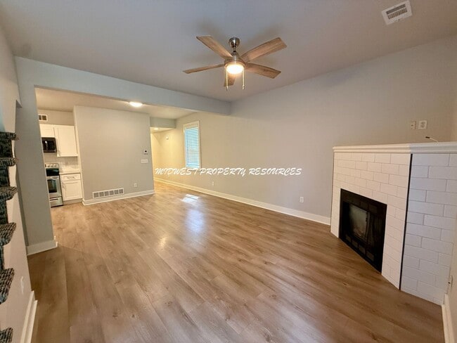 1013 Renee Lynde Dr