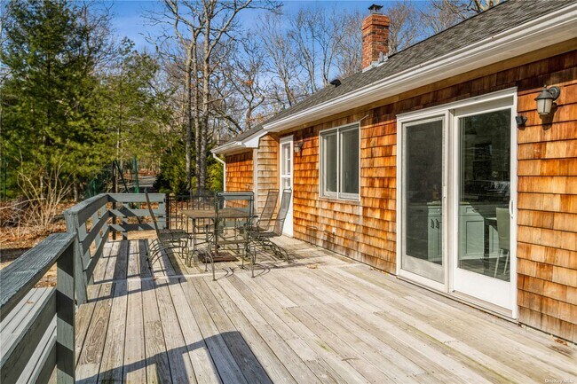15 Cattalo Cir