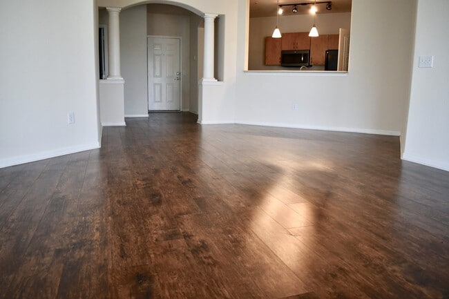 Photo - Gardens of Bridgehampton - 3 Bed - 3 Bath ... Unit 415