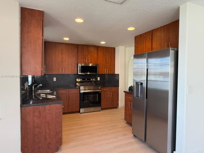 Photo - 13848 NW 22nd St