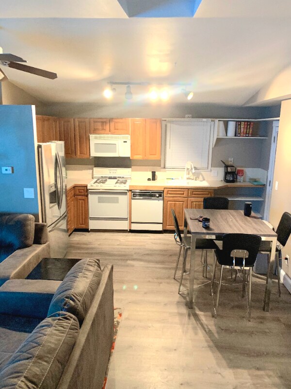 Photo - 5655 W 2nd Ave