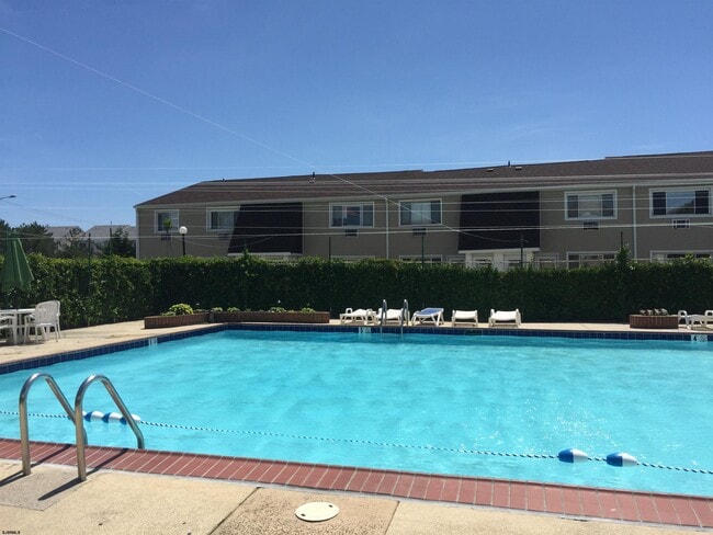 Photo - 4901 Harbor Beach Blvd Unit D 3