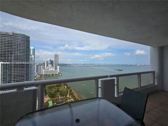 Photo - 1717 N Bayshore Dr