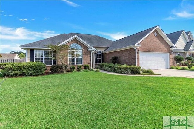 Building Photo - Spacious Ranch in the center of Richmond Hill