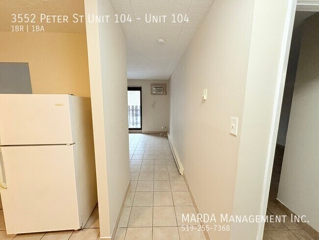 Photo - COZY 1 BED/1 BATH MAIN FLOOR APT - WEST END - ALL INCLUSIVE!!! Unit 104