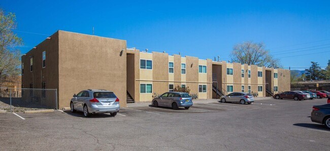 Vail Manor Apartments