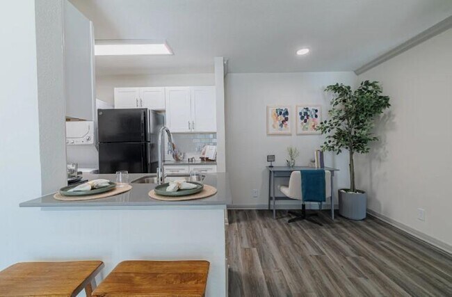 Photo - 200 Hollow Tree Ln Apartamento Unidad 1122-1
