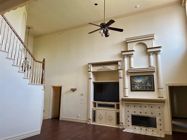 Photo - 2800 Browning Dr