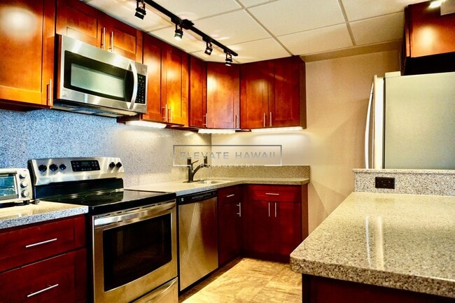 FULLY FURNISHED 2 BED 2 BATH IN WAIKIKI w/... - FULLY FURNISHED 2 BED 2 BATH IN WAIKIKI w/... Casa
