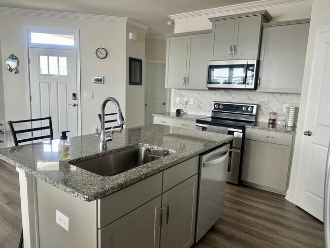 Photo - 38 Ravens Ridge Rd