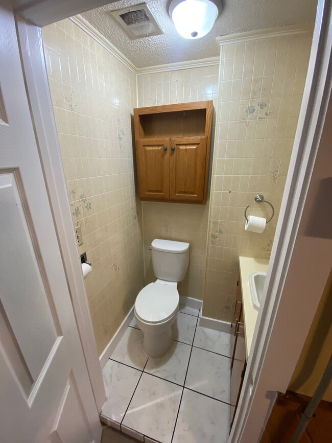 Photo - 166 Newland Ave Unidad 3