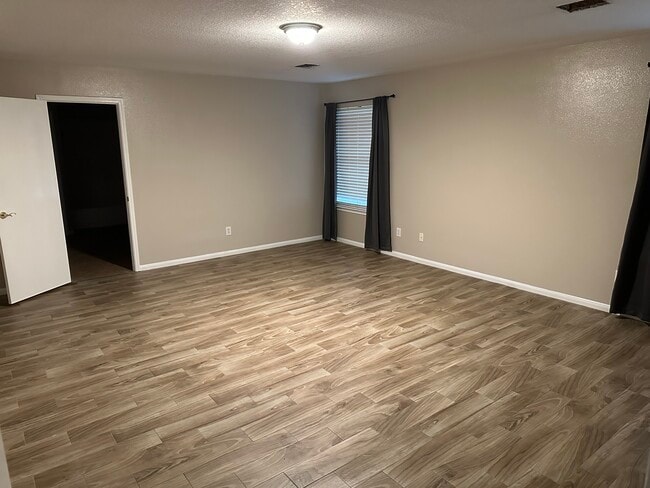10922 Cayman Mist Dr