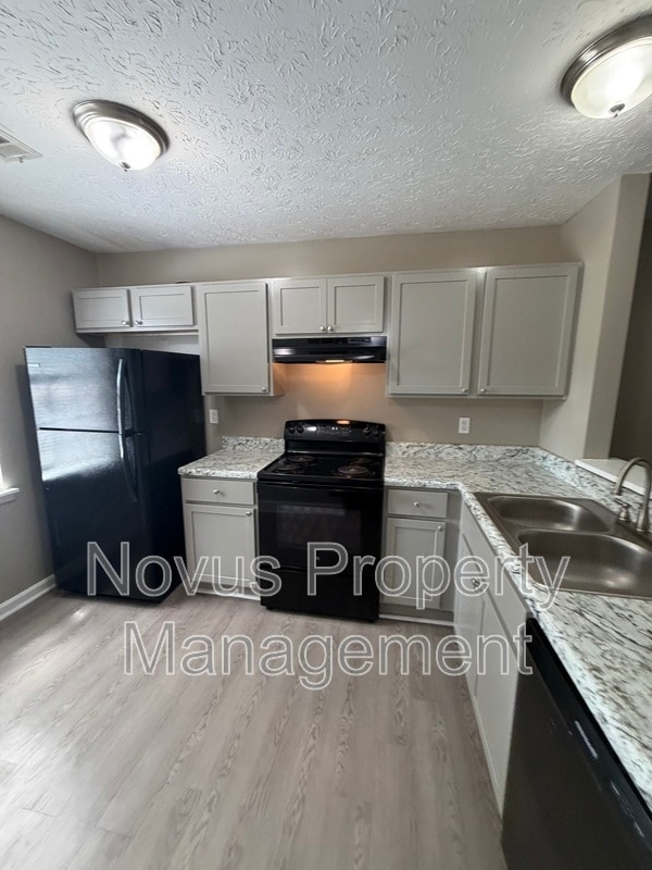 Photo - 703 South St