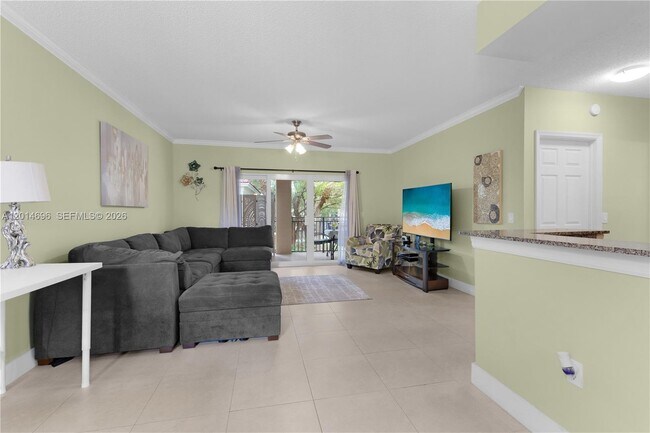 Photo - 2486 Centergate Dr Unidad 203